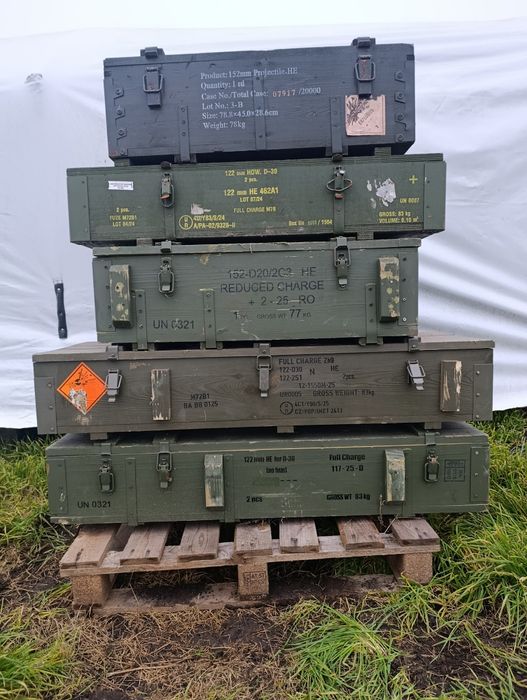 Дерев'яні, великі ящики