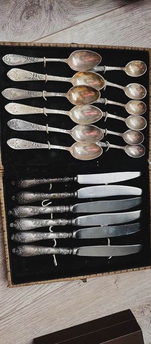 Набір столових приборів з мельхіора