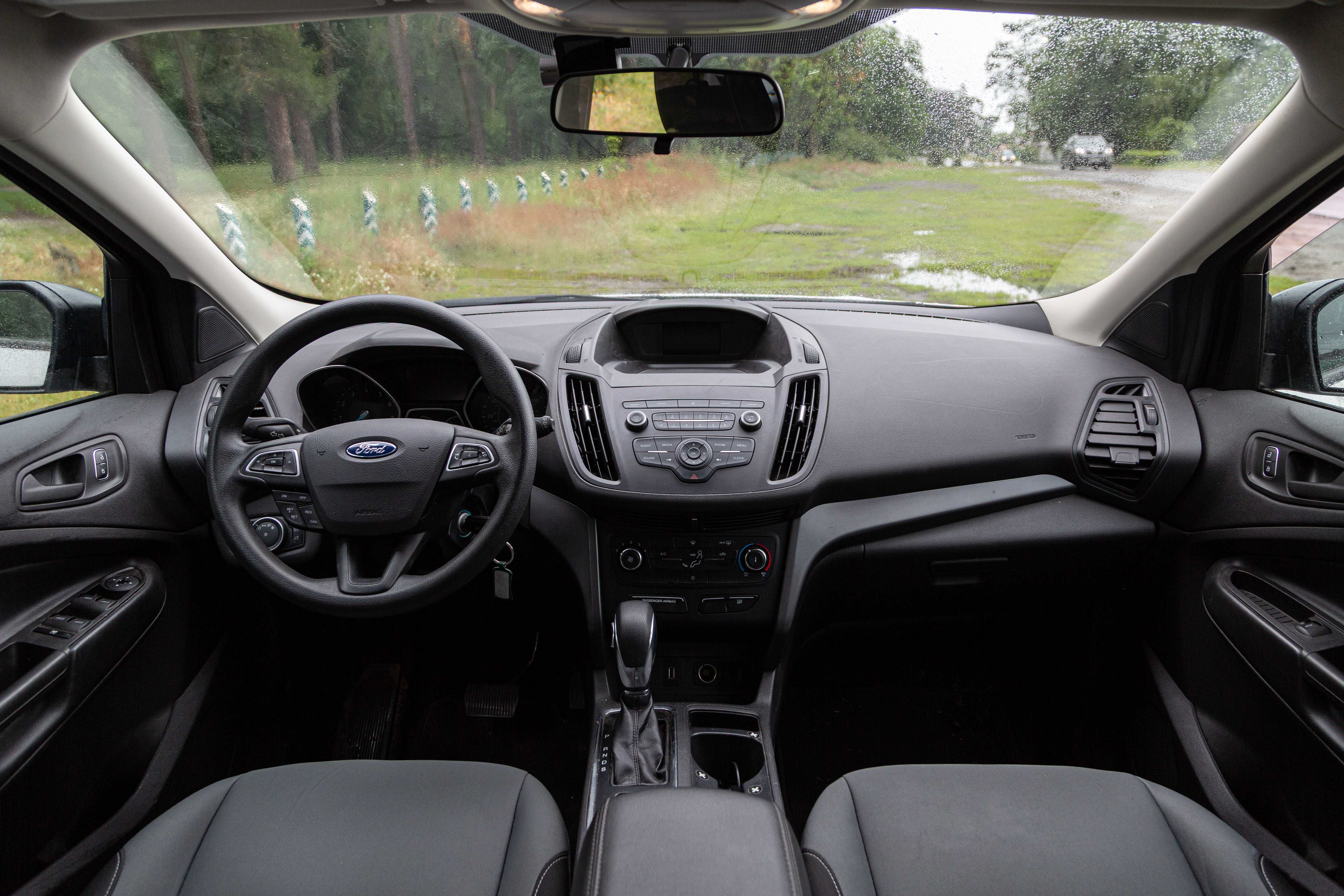 Продам Ford Escape