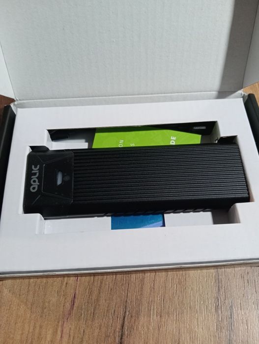 Obudowa Aplic M.2 NVMe z USB 3.2 Gen 2 na PCIe 3.0 i SATA kompatybilna