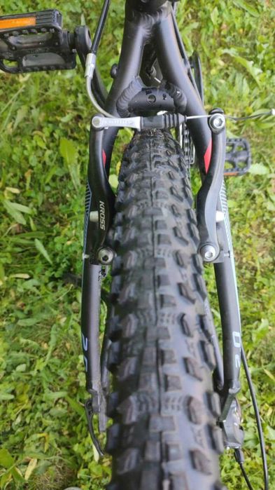 Rower Kross Lea 2.0 Koło 26" Rama XS Czarny/Malinowy/Fioletowy