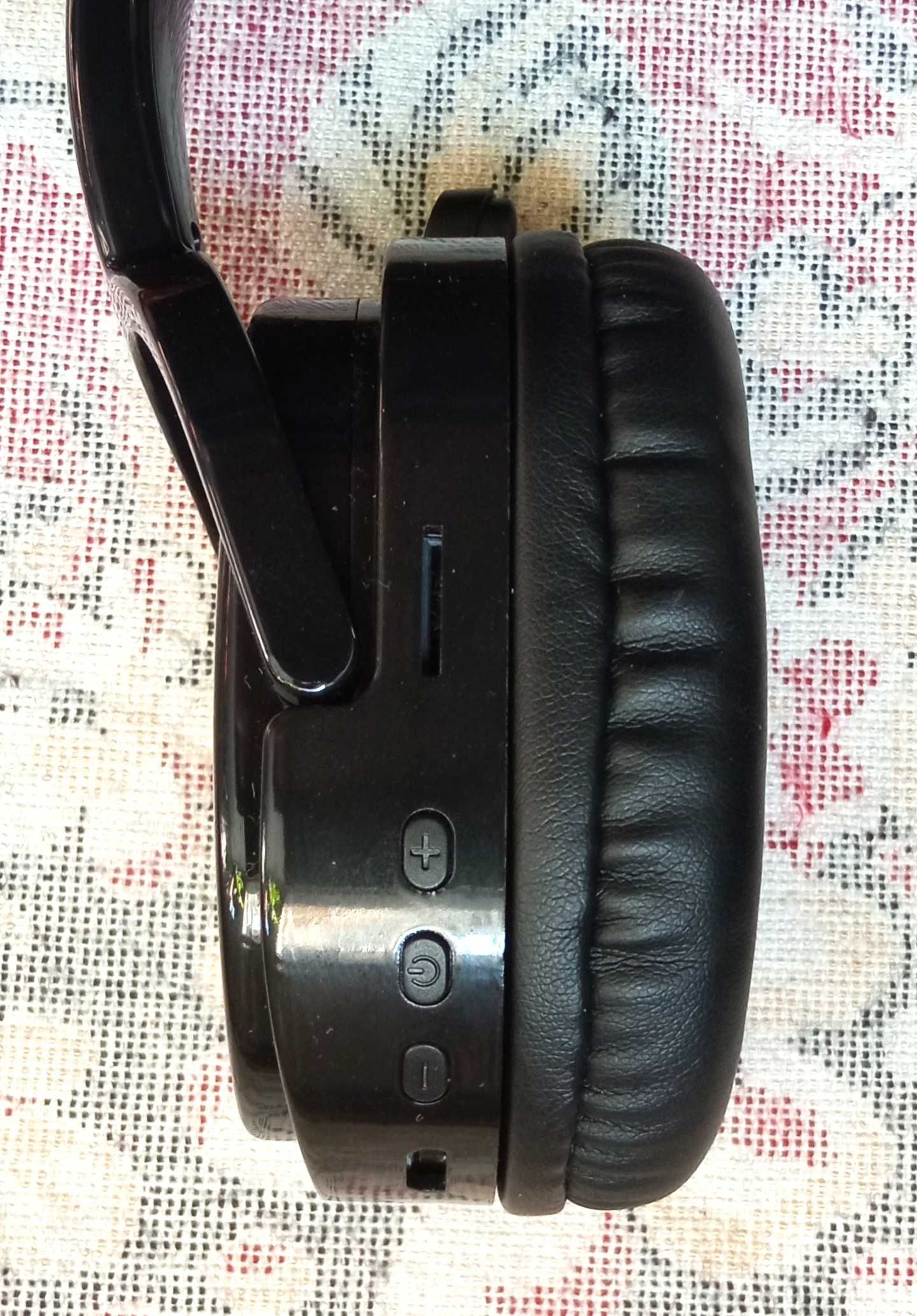 Bluetooth-наушники полноразмерные MP-3 плеер