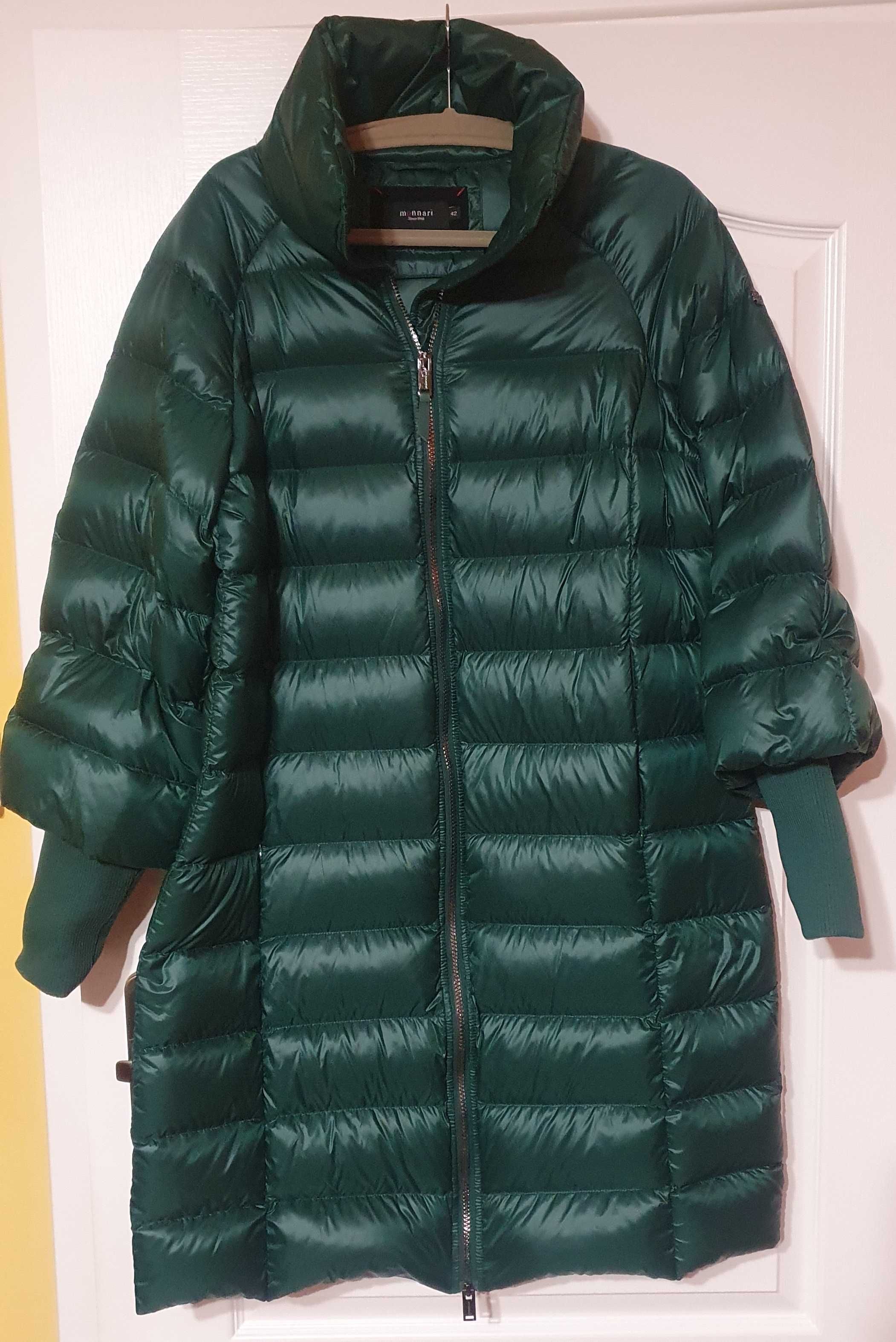 Długi zielony puchowy płaszcz Monnari r.42