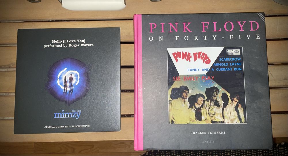 Pink Floyd on forty-five    book+vynil