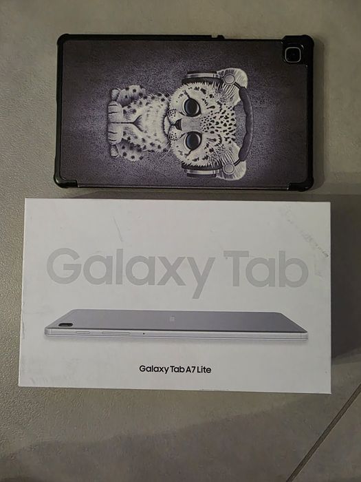 Tablet samsung galaxy tab A7 lite  szklo etui