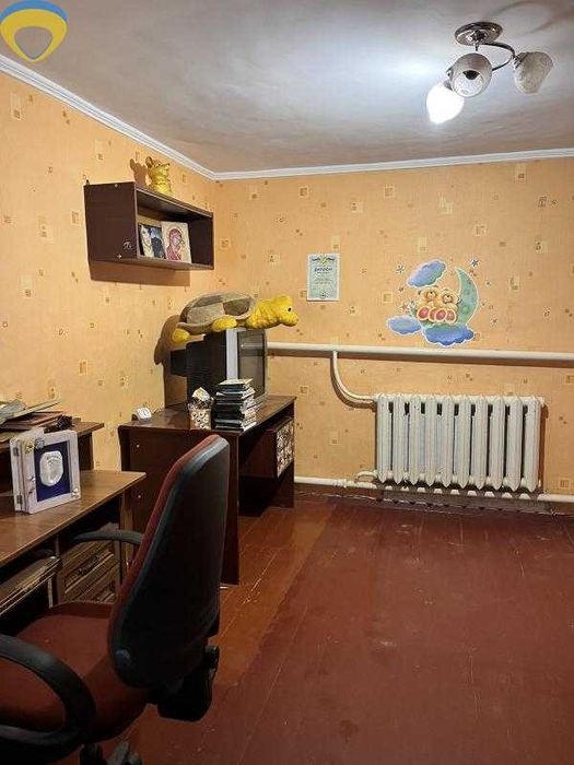 Продється гарний будинок на щастя. р88