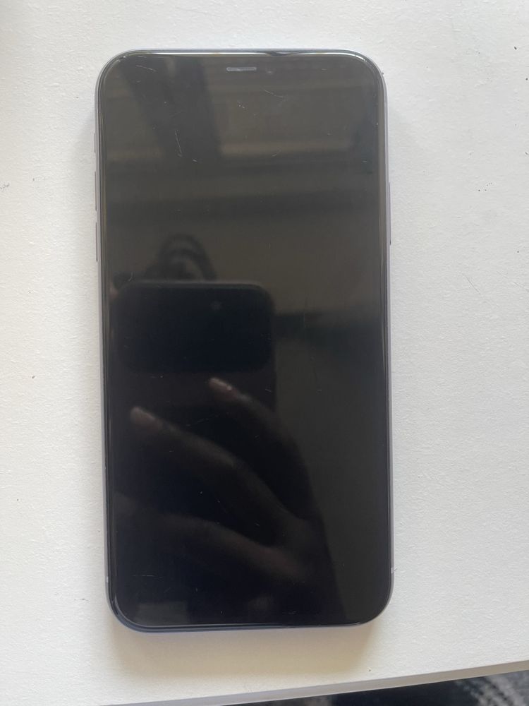 Iphone 11 Roxo.