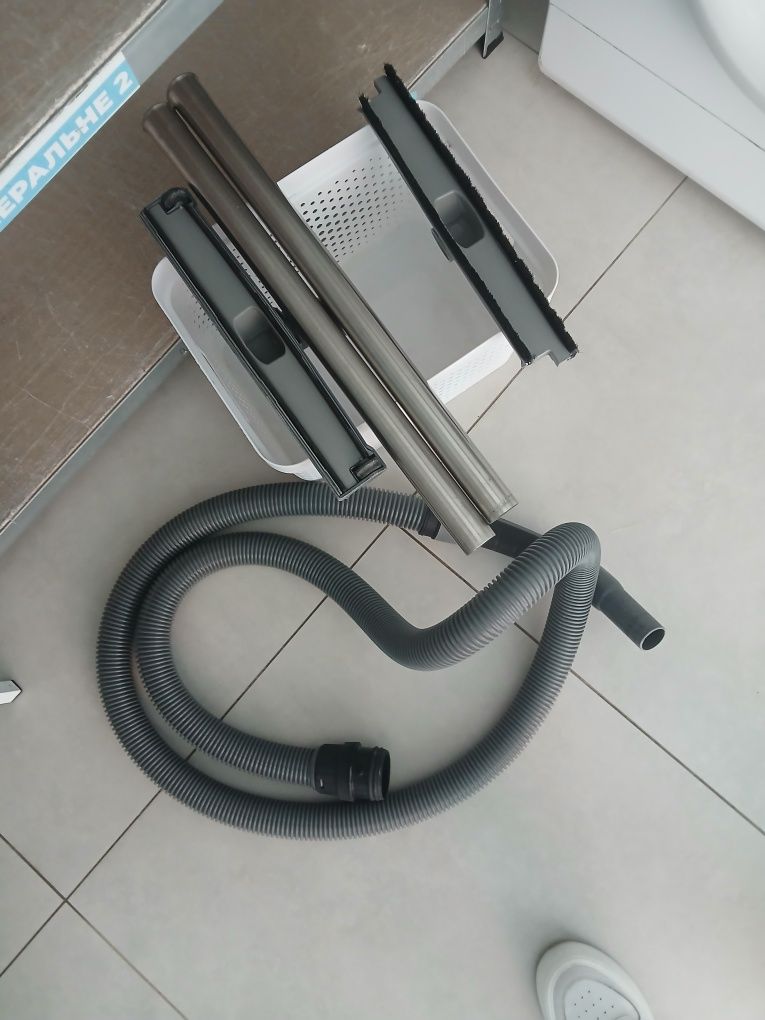 Пилосос KARCHER NT 30/1 TACT