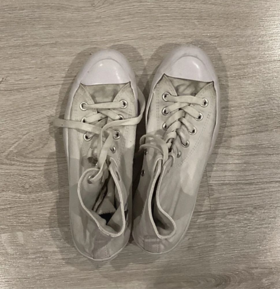 Biale buty converse na platformie 40
