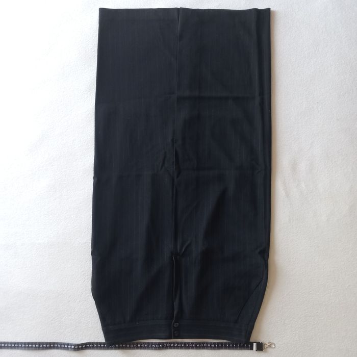 43% wełna czarna długa spódnica brązowe prążki zamek i 2 kieszenie