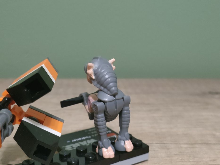Lego 9675 Star Wars Sebulba's Podracer & Tatooine