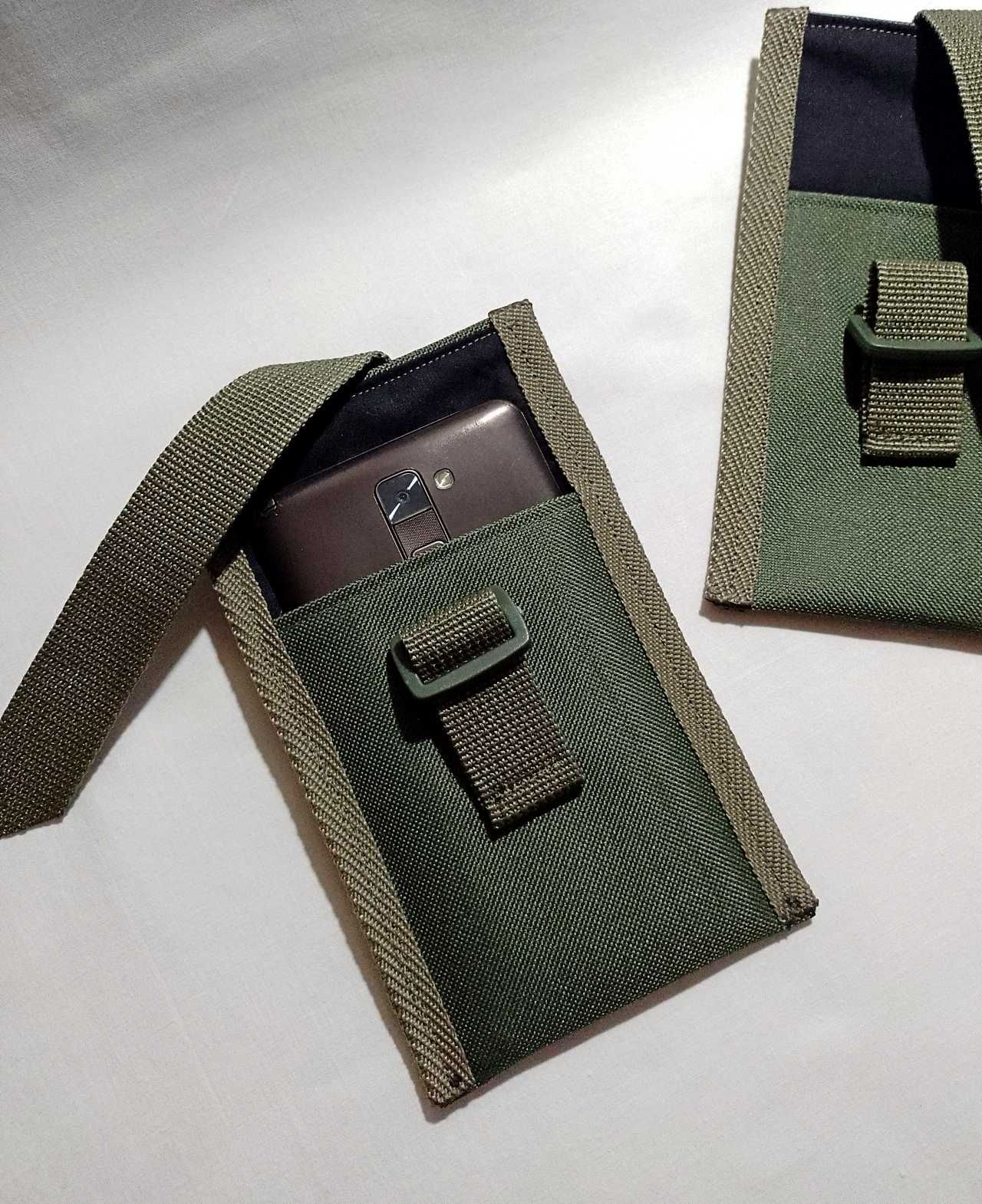 Etui z kodury na smartfon