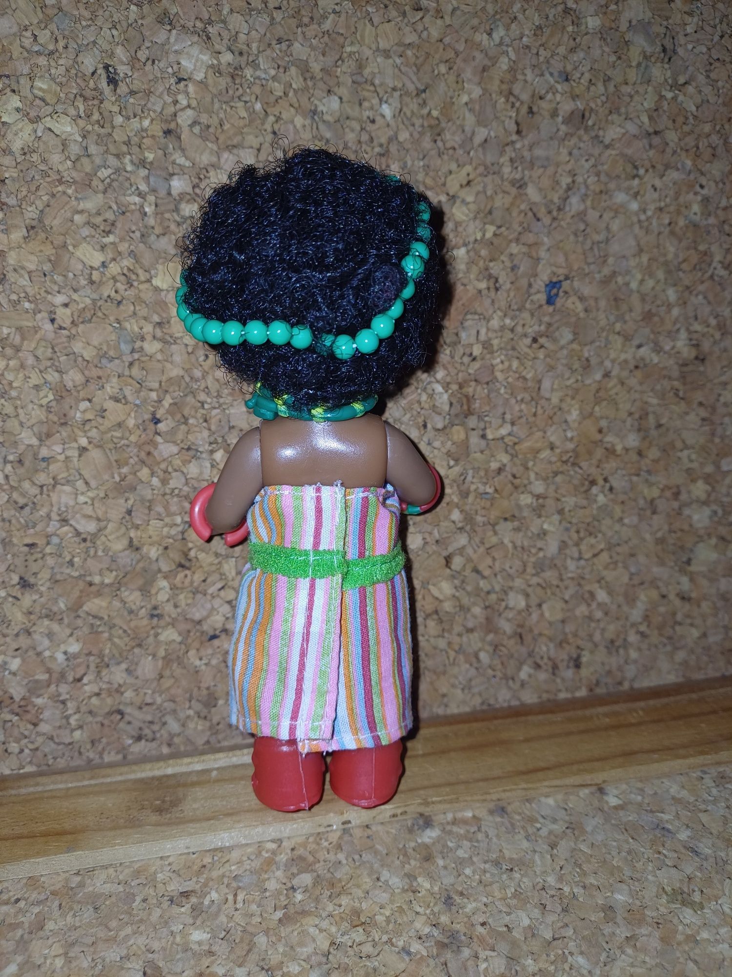 Boneca africana, simba.