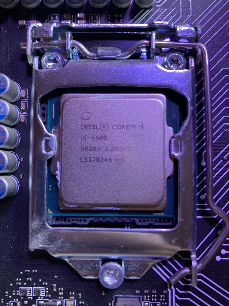 I5-6500, msi bazooka,16gb