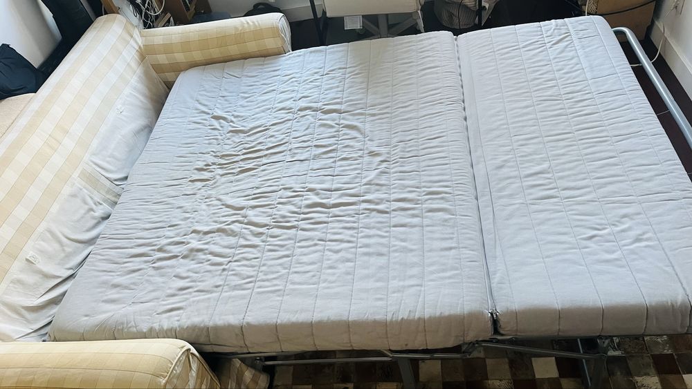 Sofa cama Ektorp 2 lugares + capas novas