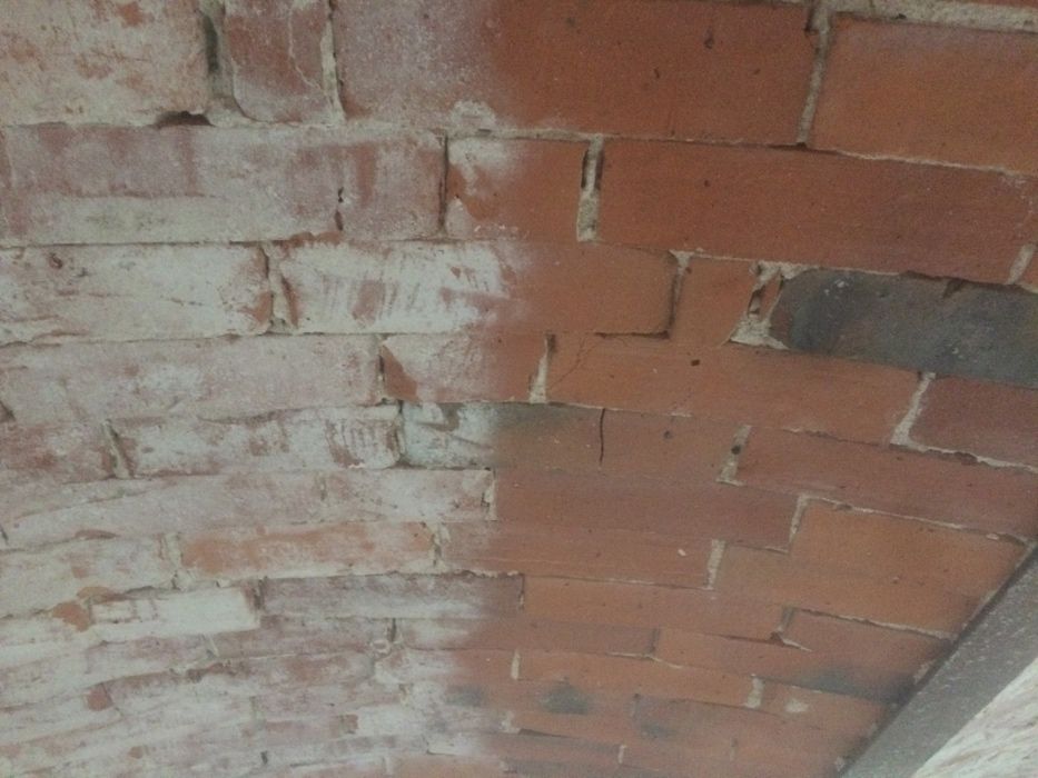 Piaskowanie i Sodowanie cegły klinkieru piaskowca elewacji ceglanej