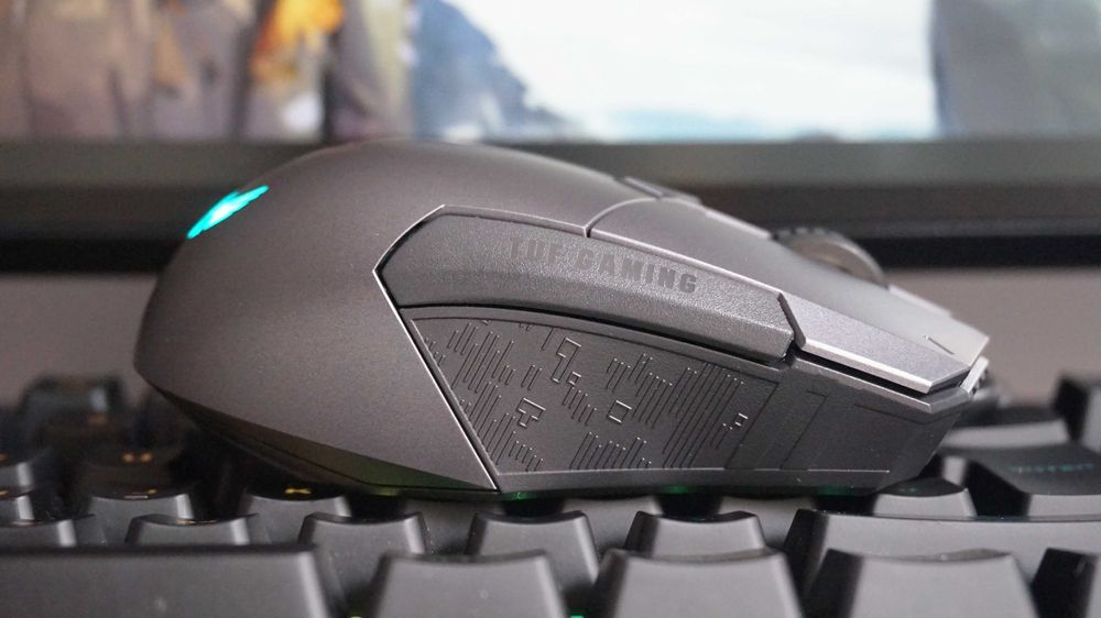 Фирменная игровая мышка Asus Tuf m5