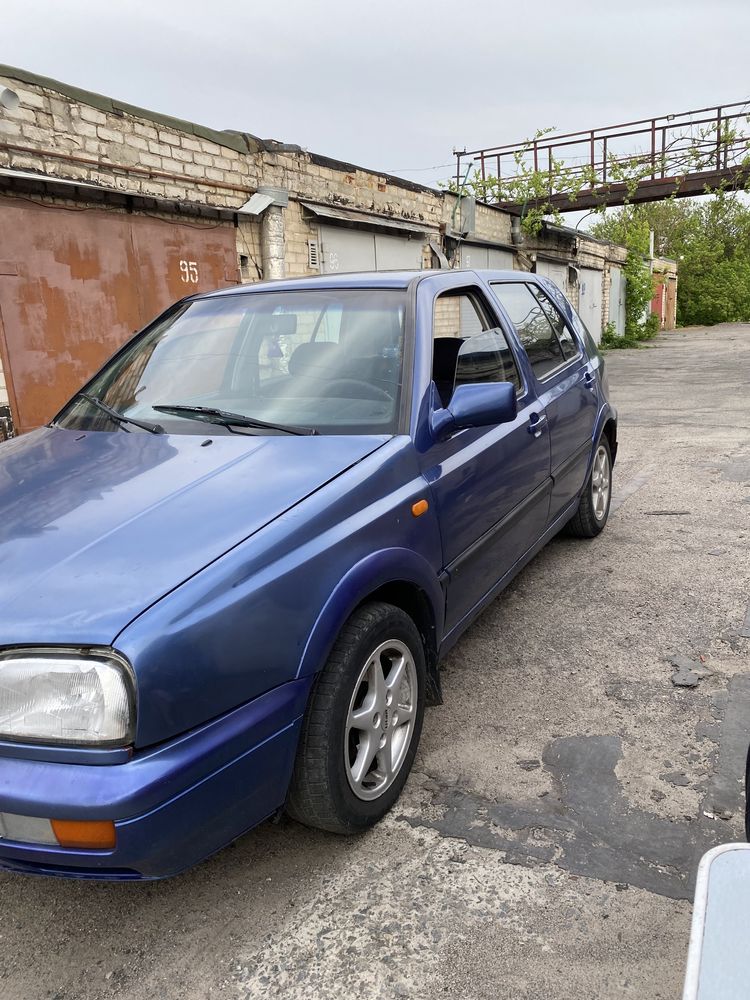 Продам Volkswagen golf 3 GT