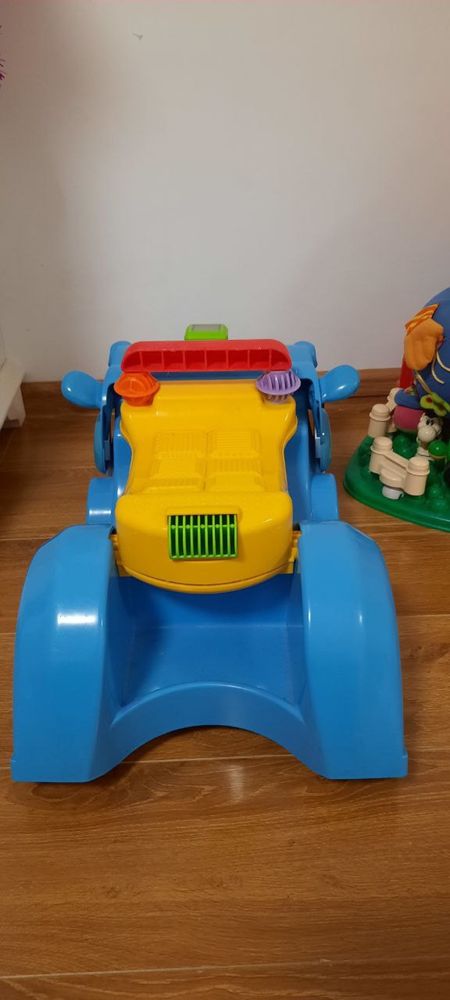 Іграшка, машинка. Игрушка. Fisher Price