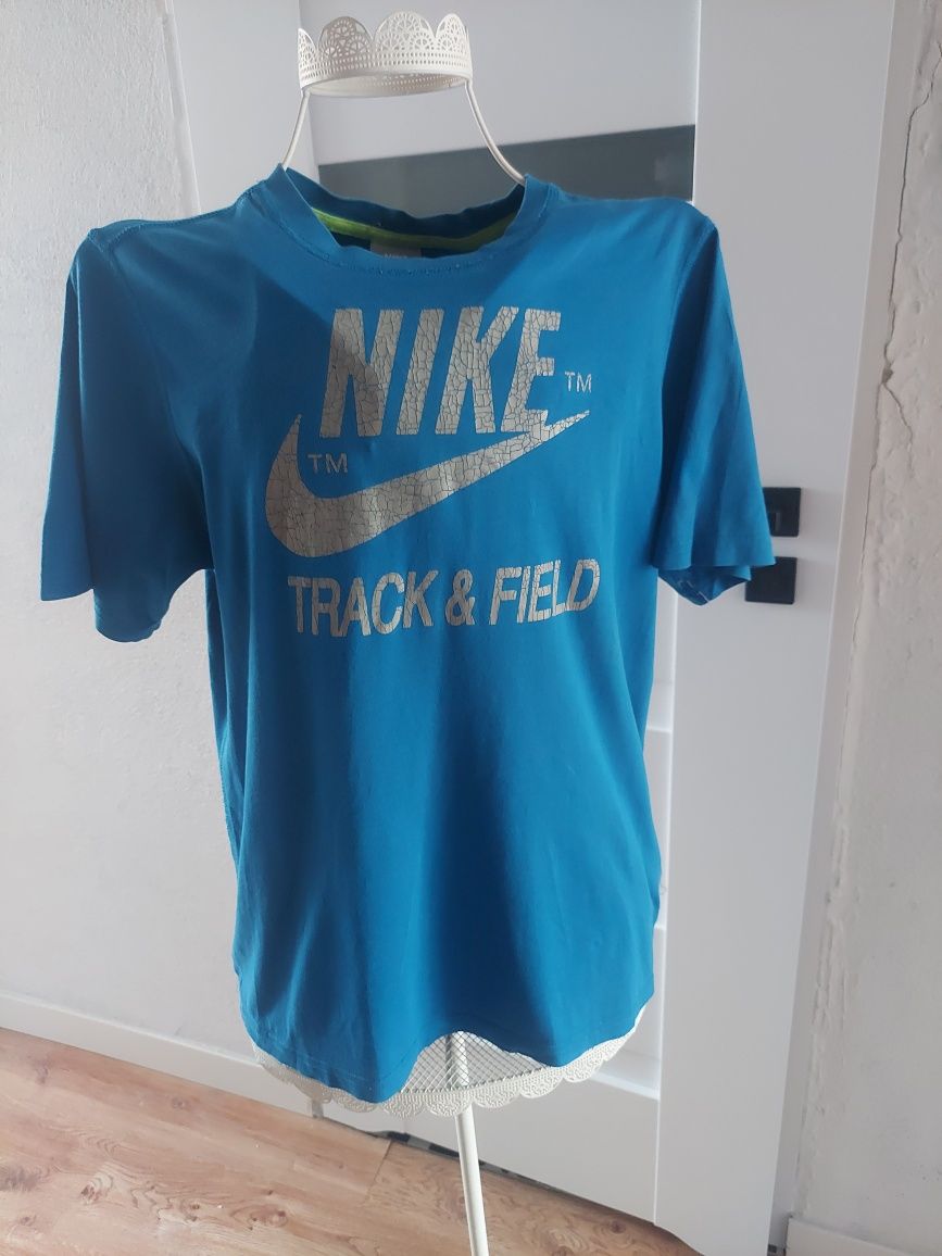 Sprzedam koszulke Nike