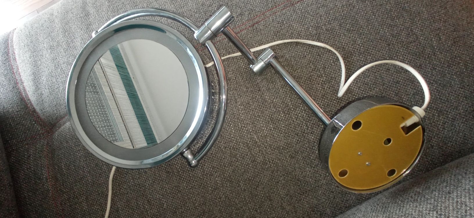 Lampa łazienkowa LED
