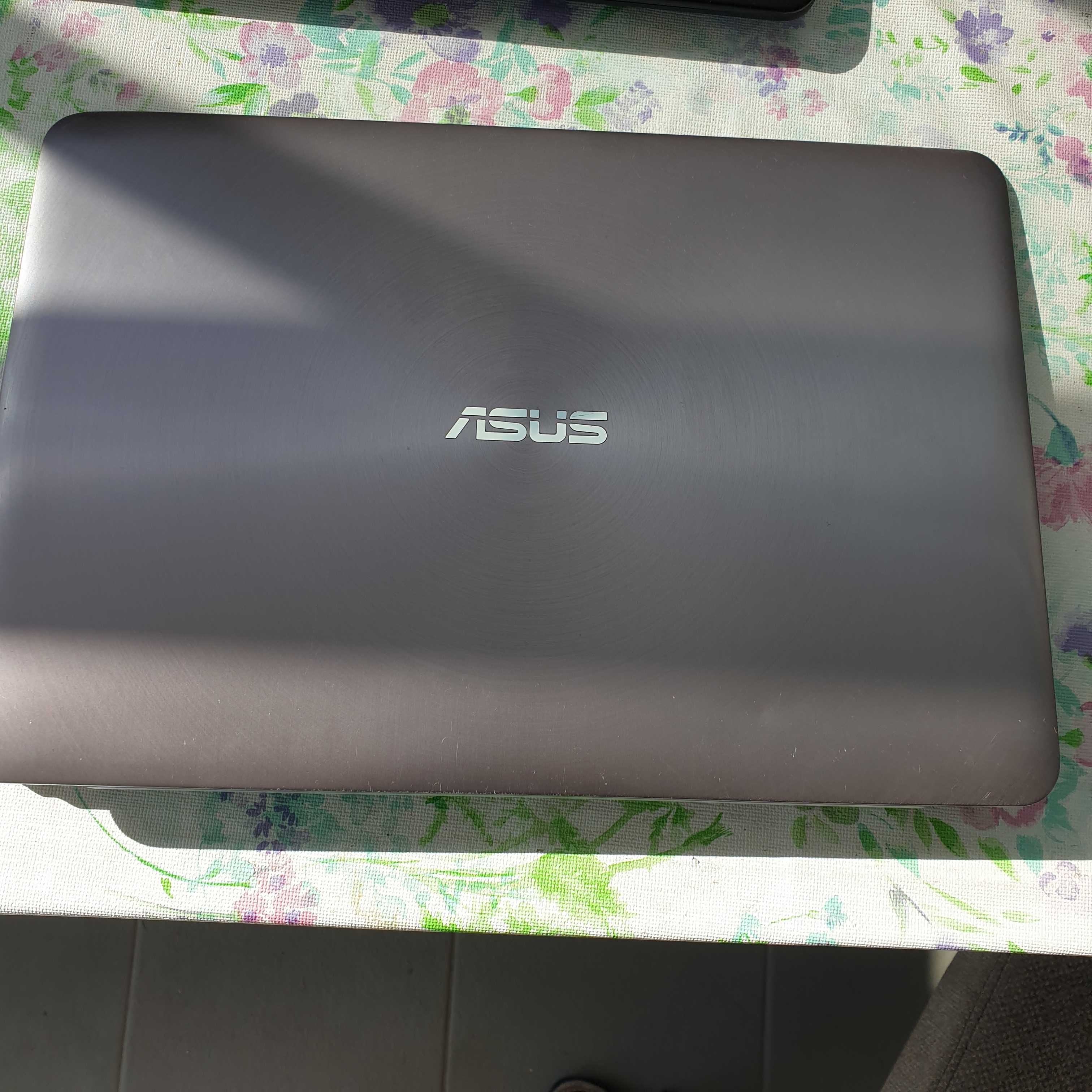 carcaça do display asus N552 restantes peças sob consulta