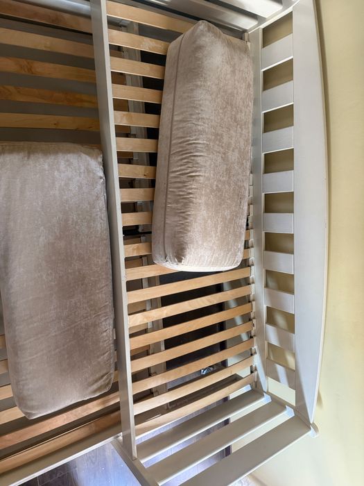 Stelarz łóżka dwupoziomowego