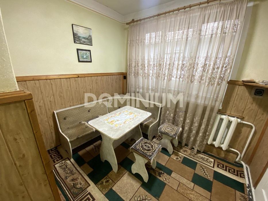 Продається будинок у с. Велятино