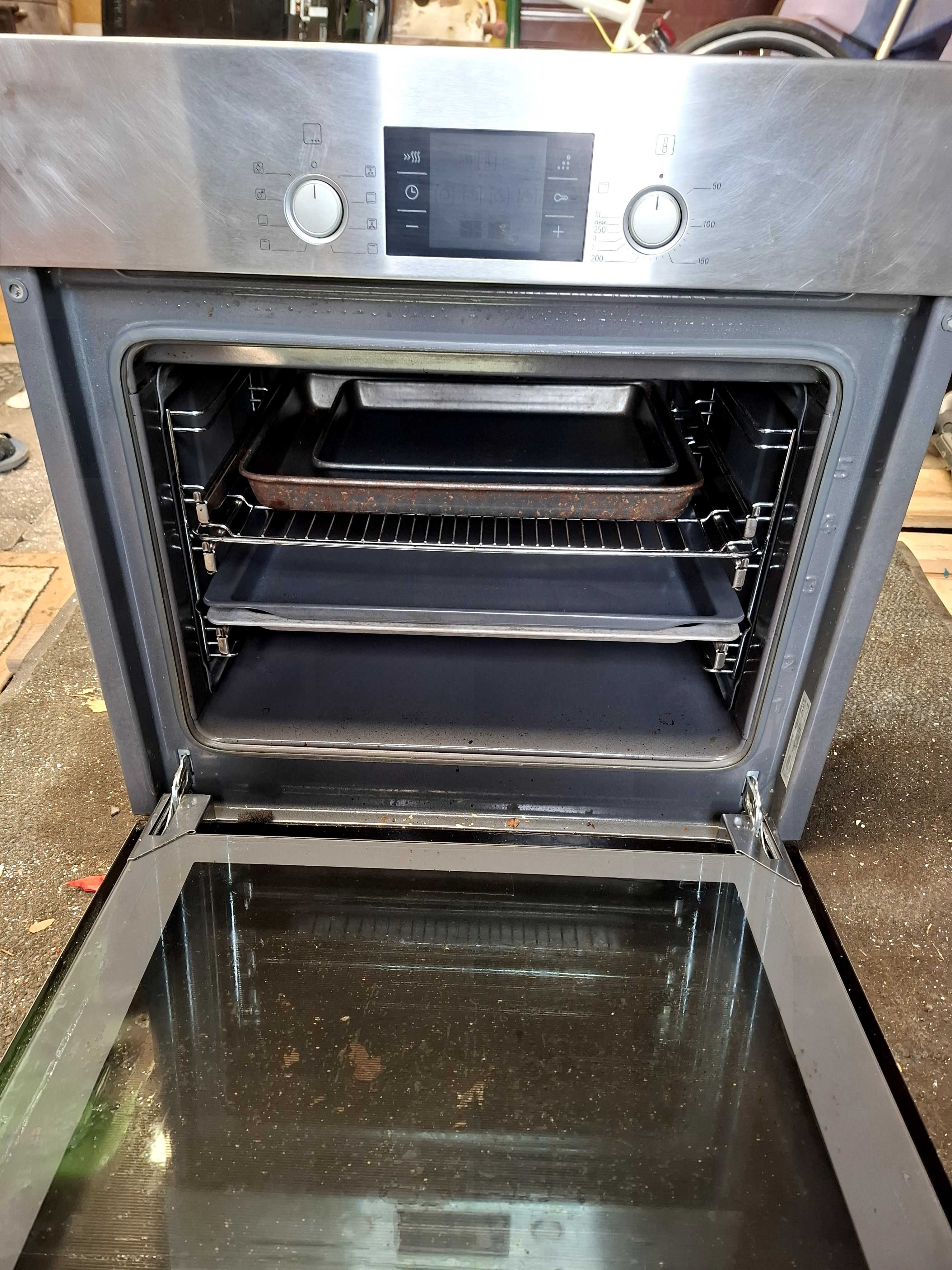 Piekarnik Bosch do zabudowy HBA43T350