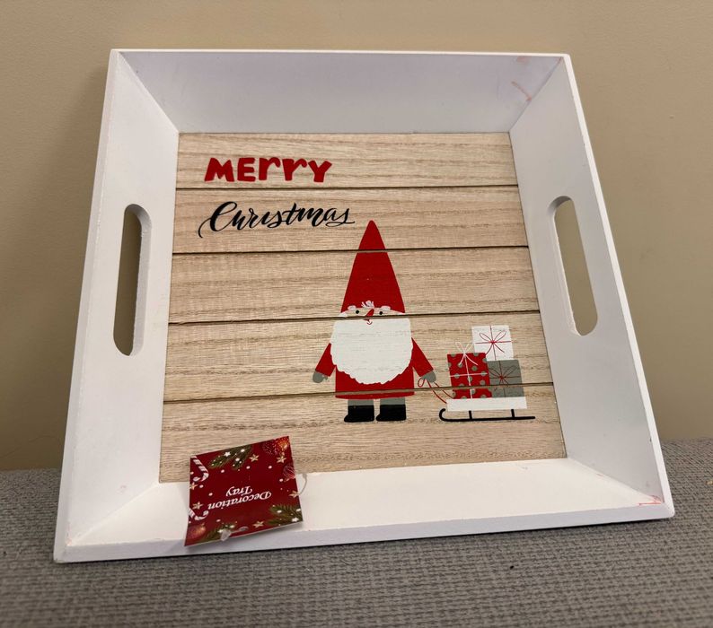 Drewniana taca dekoracyjna z motywem świątecznym