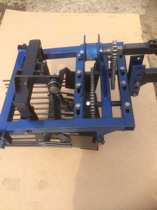 Копалка мотоблочна Трясучка мототракторна