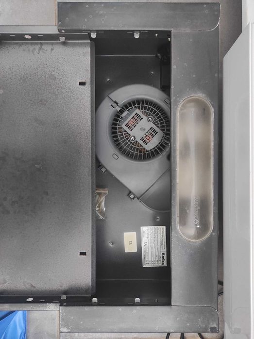 Okap do zabudowy Amica