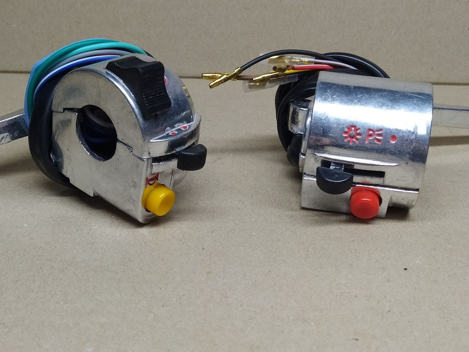 Блоки кнопок руля мопеда Альфа Дельта правый, левый с подсосом +рычаги