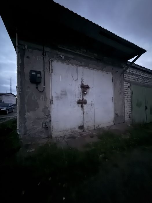 Гараж у Рівному, супер класний, безпечний готовий до використання.