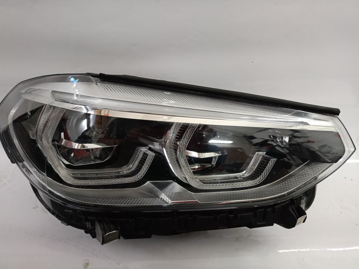 BMW X3 LED reflektor prawy