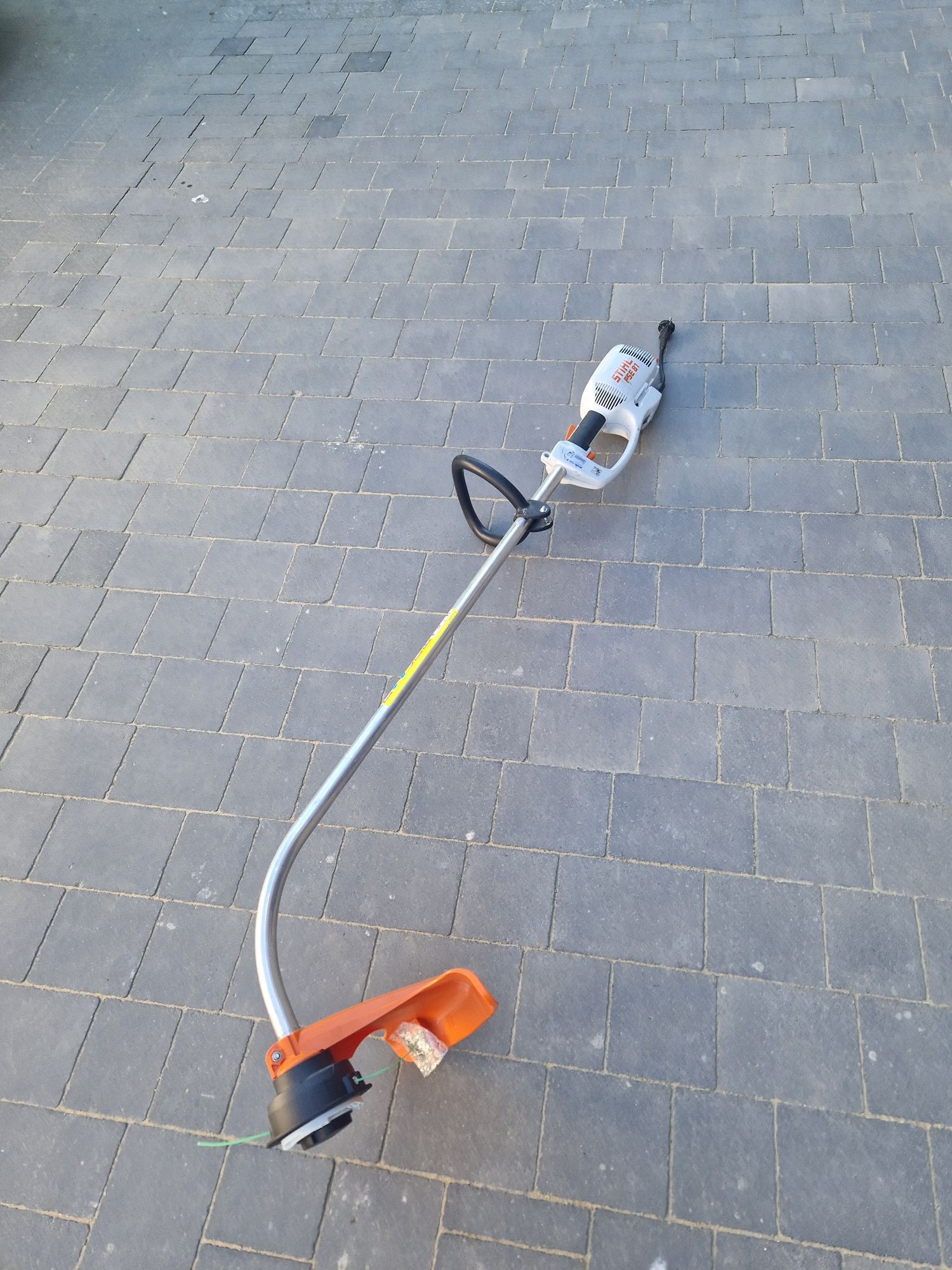 Kosa elektryczna stihl FSE 81