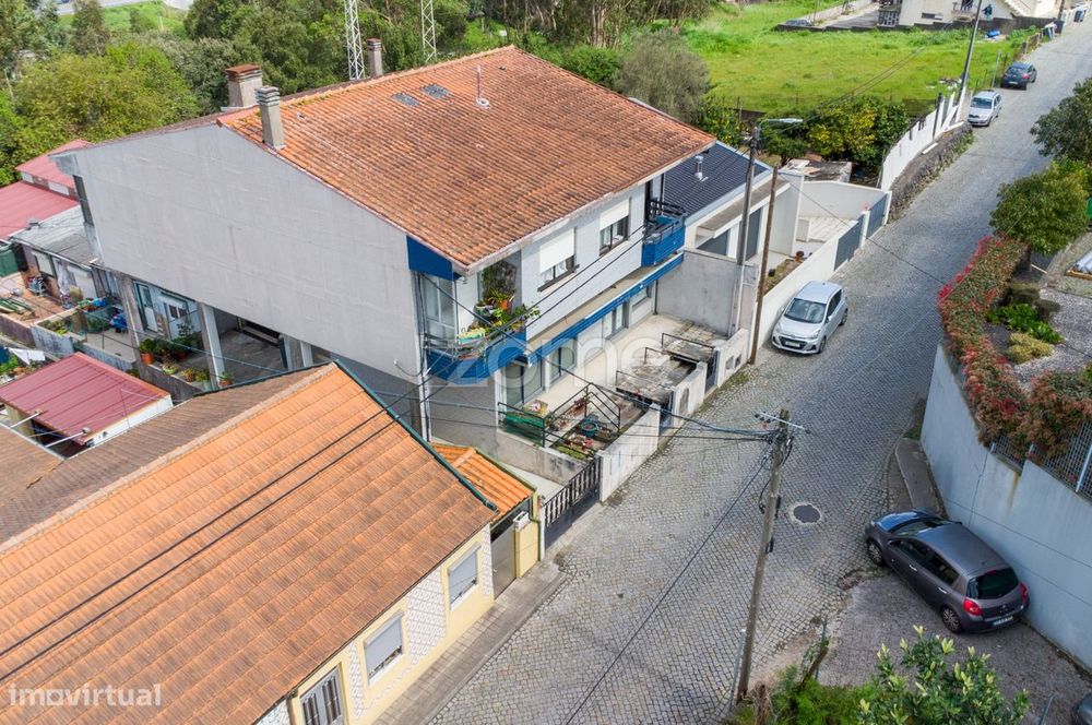 Loja de comércio e serviços para arrendamento - Pedrouços, Maia