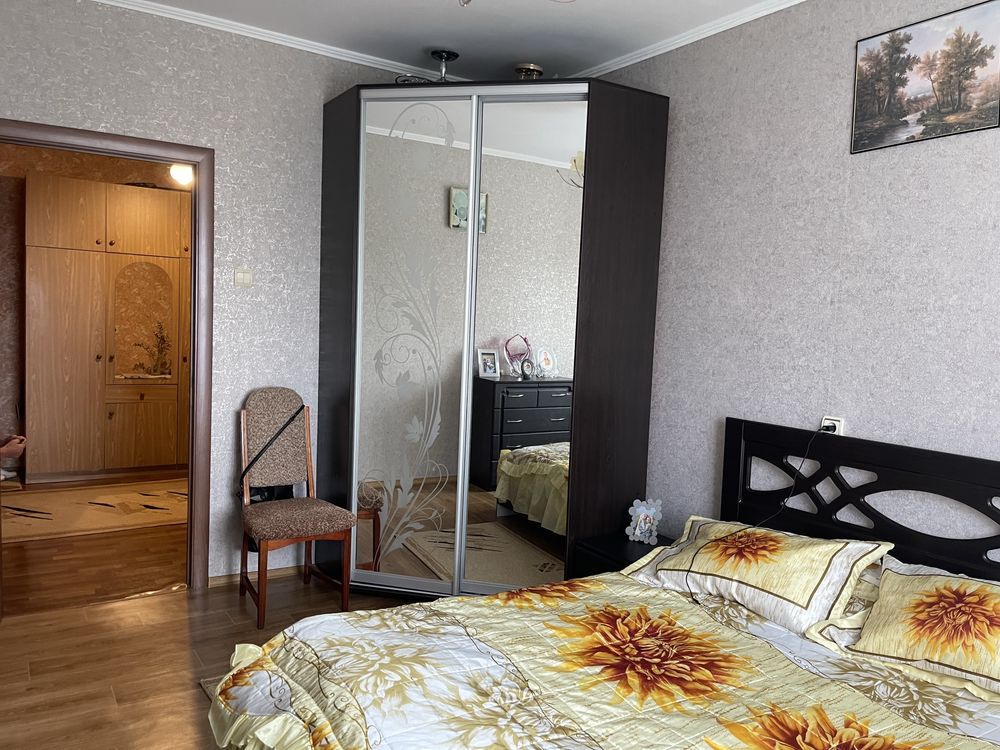 Продам 3х кімн кв Клосовського