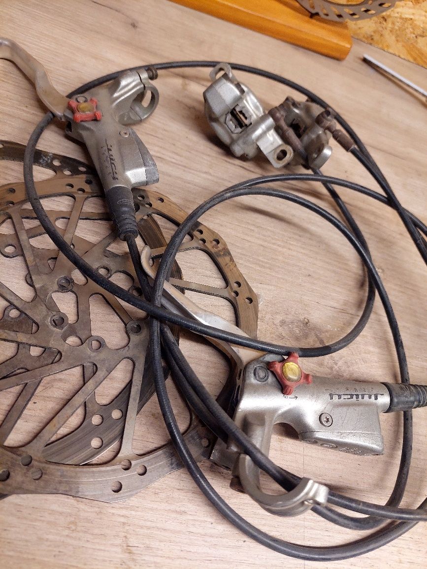 Avid Juicy 7 185/203mm przód tył hamulce tarczowe jak shimano