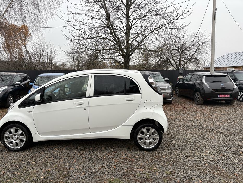 Mitsubishi I-miev 2014