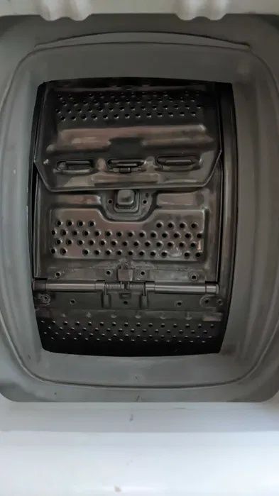 Вертикальная стиральная машинка Zanussi ZWY 180