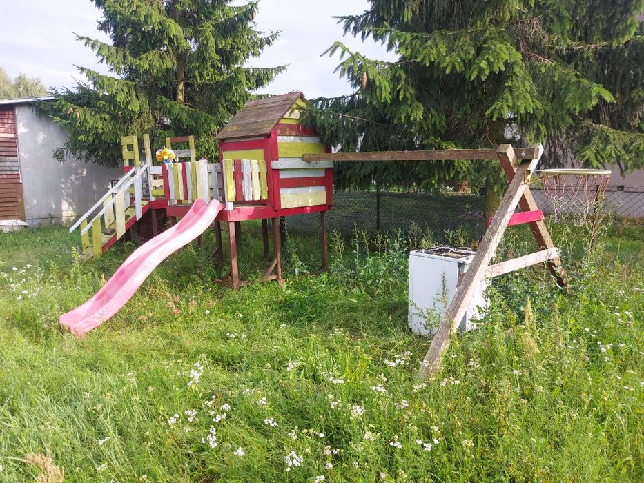 Plac zabaw dla dzieci uzywany
