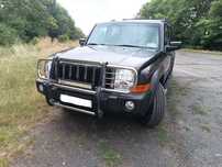 Jeep Commander 3.7 LPG | 2006 | 7-osobowy | 4x4 |