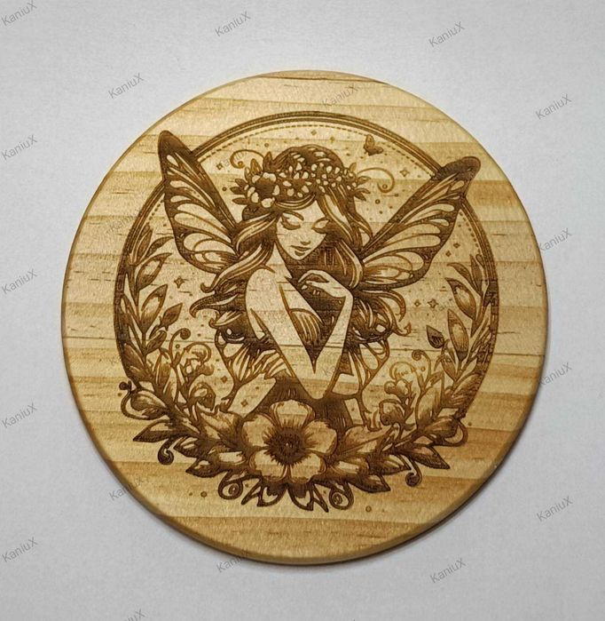 Świat drewnianych podkładek pod napoje unikatowe wzory ręczno laserowe