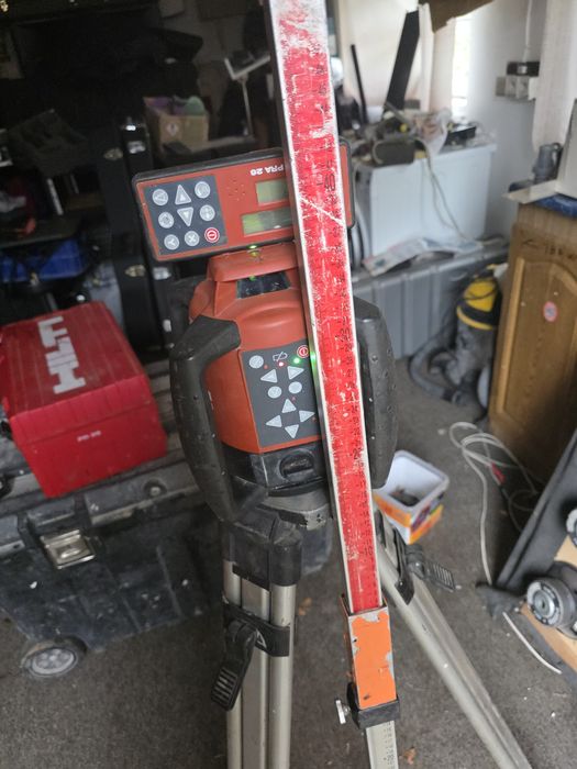 Laser hilti pr 26