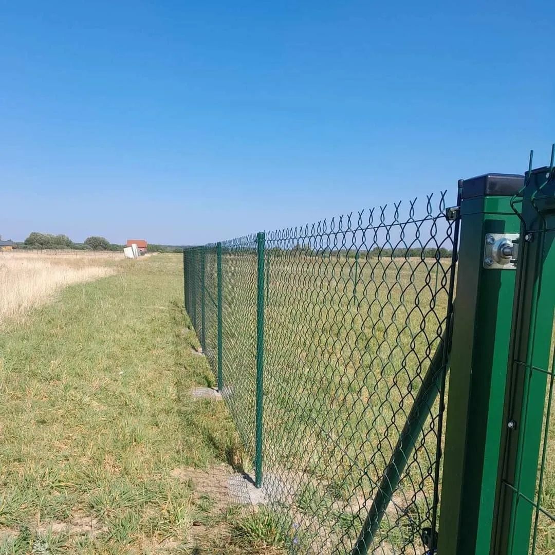 Słupki  ogrodzeniowe oc i PCV,siatki, panele ,montaż