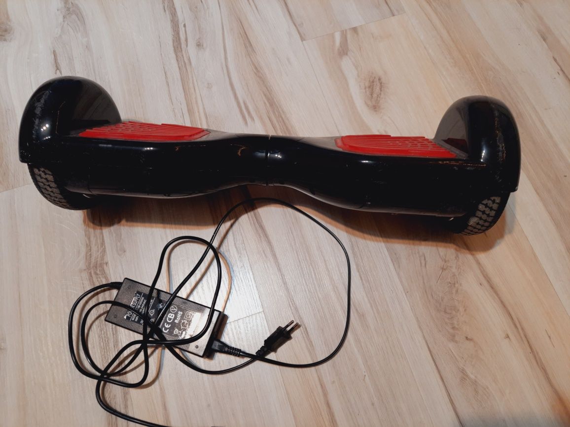 Hoverboard mekotron z ładowarką kartonem