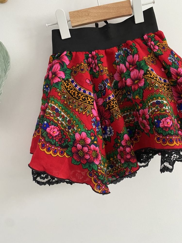 Spódniczka 104/110 handmade czerwona koronka kwiaty jak newbie