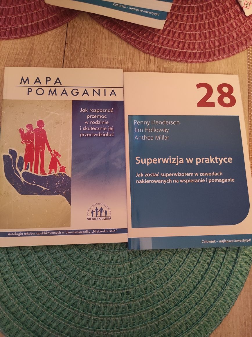 Książki praca socjalna socjologia kontrakt socjalny superwizja pomoc s