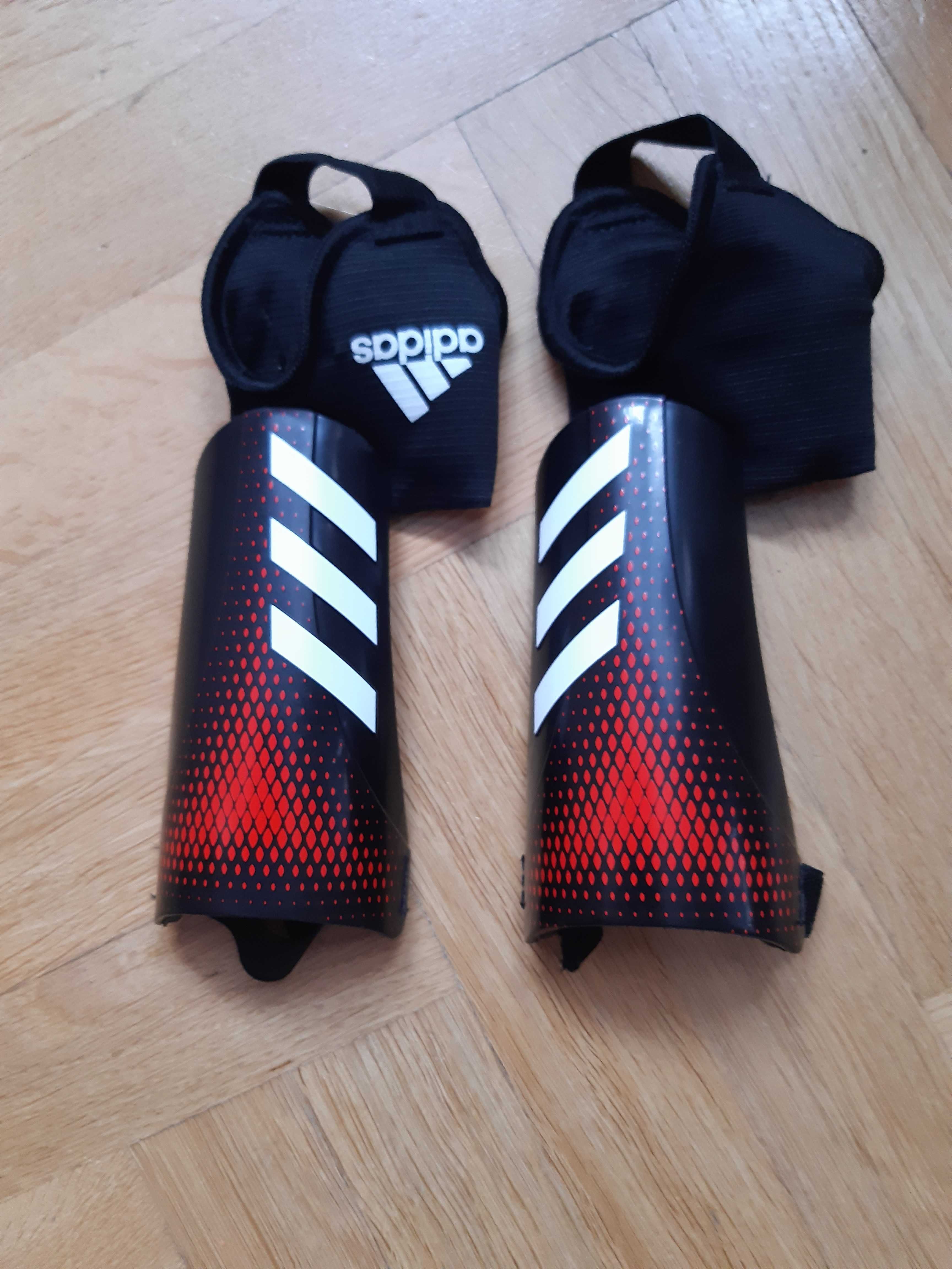 Adidas Predator ochraniacze piłkarskie roz XS
